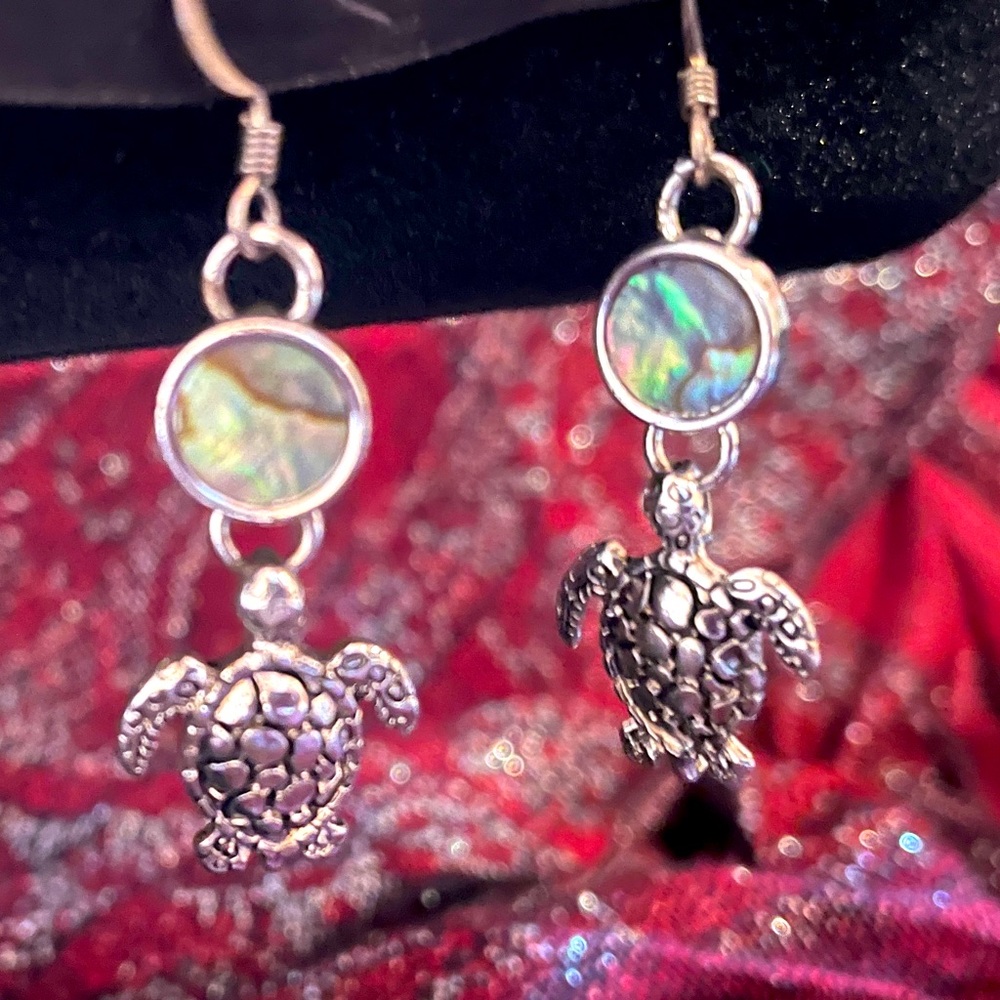 Turtle Earrings Pamela J Silvertone with Abalone Sea Turtle Earrings